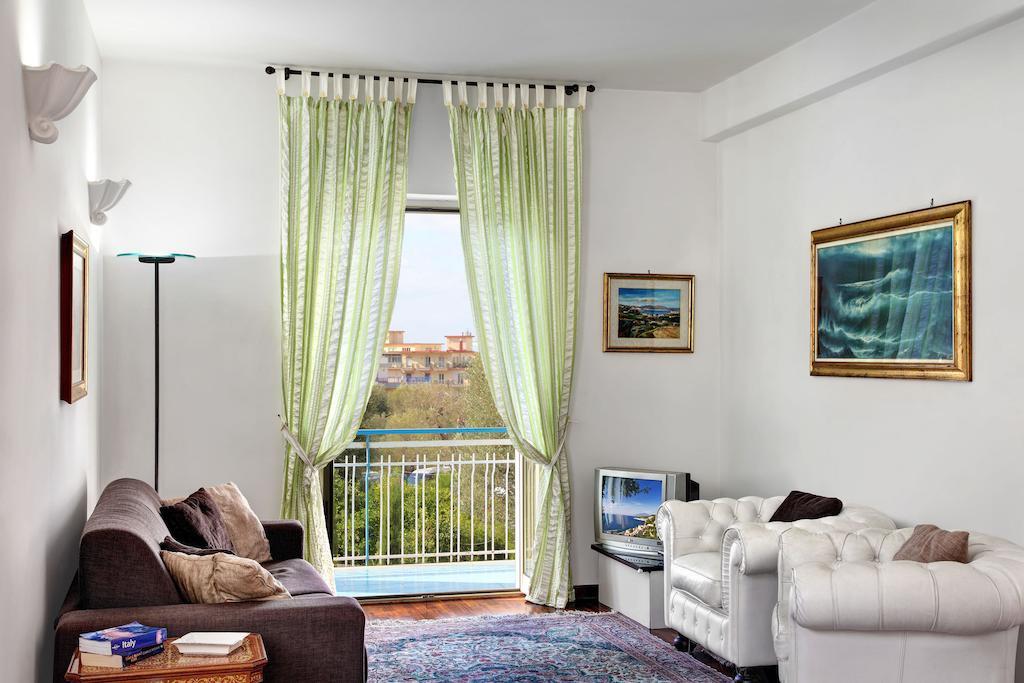 Caruso 1 By Villasandco Rentalsorrento Rum bild